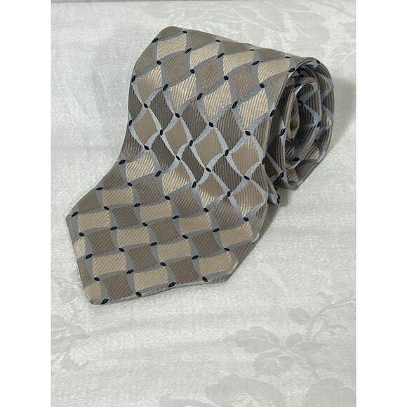 Fratelli Moda 100% Silk Tie Toupe Silver Geometric Print Made in Italy - Picture 2 of 5